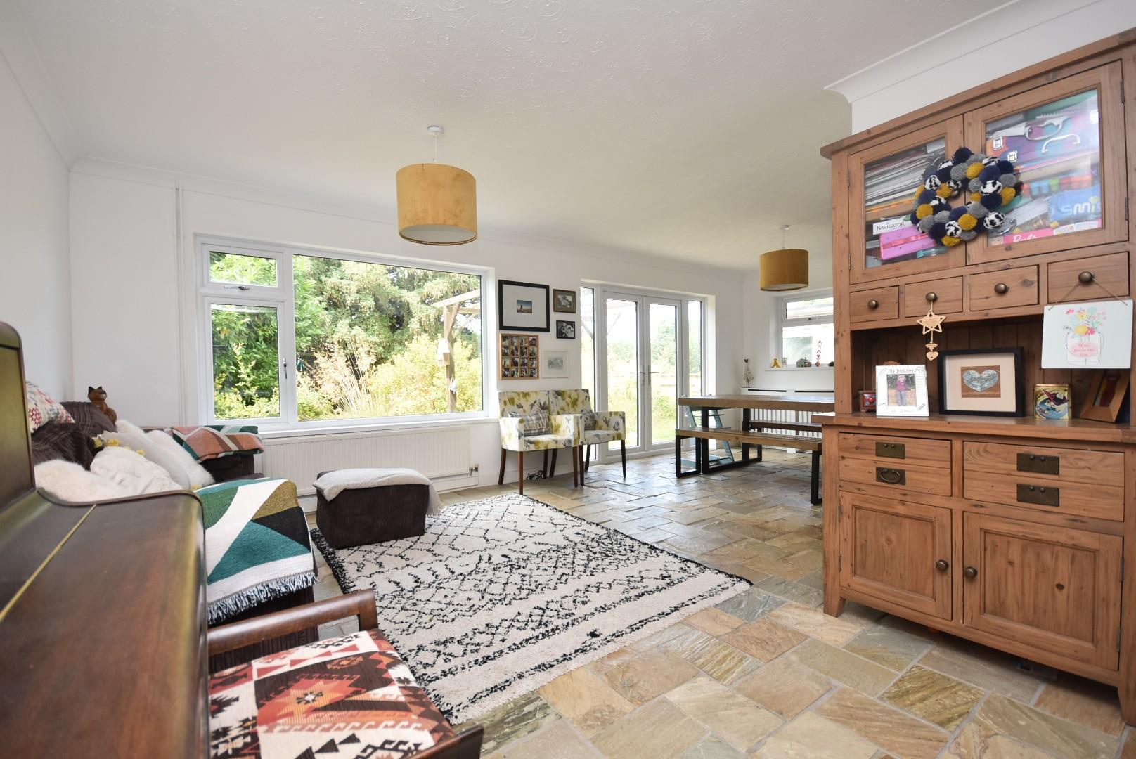 20 Knowbury Avenue, Penarth, CF64 5RX